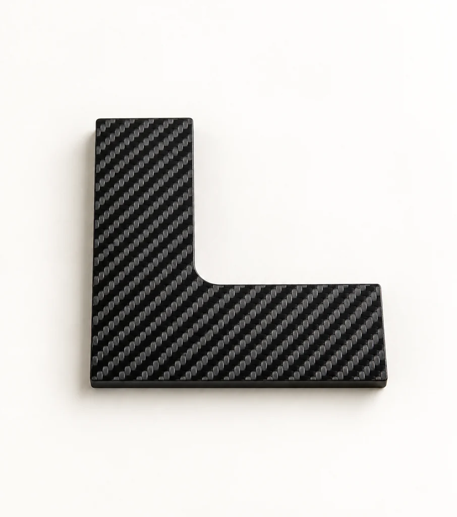 Illustration of a black L-shaped STOP CRASH® corner reinforcement
